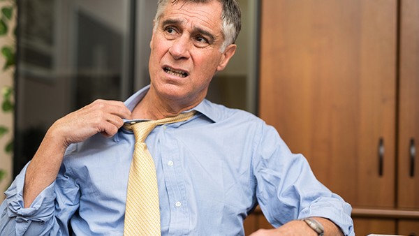 腋窩因為狐臭出汗疼痛是什么原因