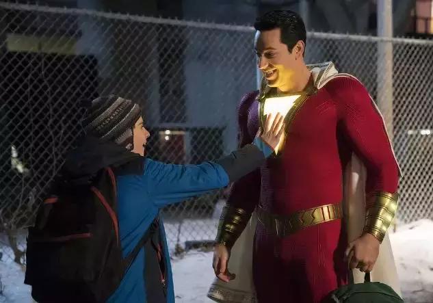 八十歲的蝙蝠俠，是永遠不老的超級英雄（八十歲的蝙蝠俠）(12)