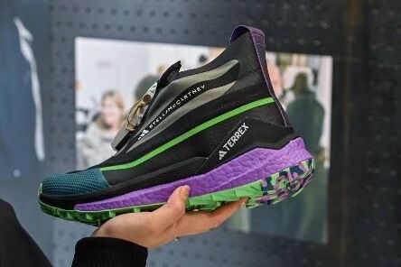 用科技創(chuàng)新引領時尚 “時尚新生——GORE-TEX產(chǎn)品的第二生命”全球巡展落地上海