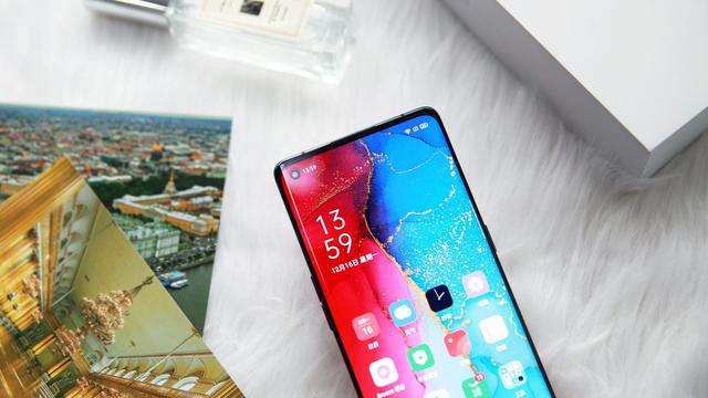 OPPO火力全開(kāi) 新機(jī)實(shí)力強(qiáng)悍，125W快充 13分鐘充滿（OPPO火力全開(kāi)新機(jī)實(shí)力強(qiáng)悍）(3)