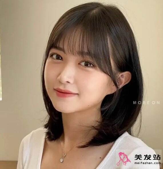 時(shí)尚減齡鎖骨發(fā) 美出氣質(zhì)免打理 時(shí)尚減齡鎖骨發(fā) 美出氣質(zhì)免打理