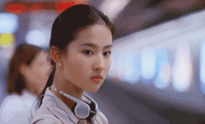 紅人館 劉亦菲《二代妖精》重回顏值巔峰，我也被她的顏圈了粉（劉亦菲二代妖精重回顏值巔峰）(23)