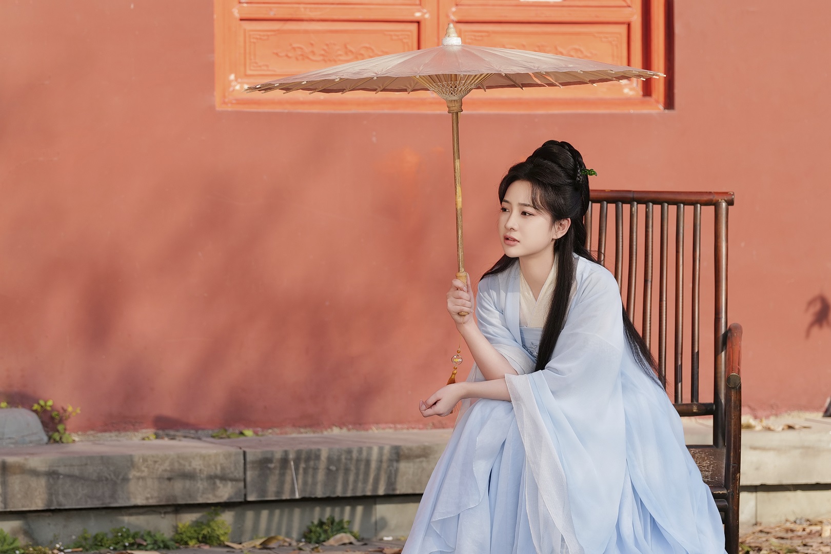 古裝互動(dòng)游戲《許愿，我要帶她們回現(xiàn)代》公布發(fā)售日