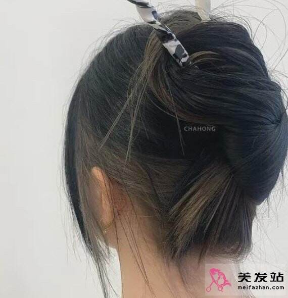 最適合出街凹造型的扎發(fā) 時髦個性輕松提升氣質(zhì)