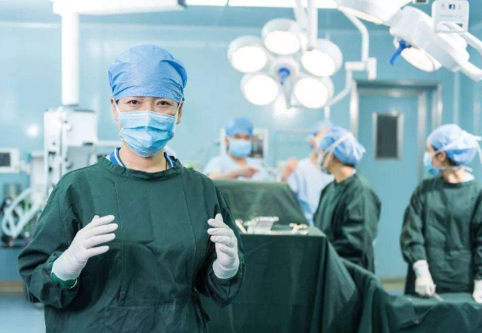 未來最穩(wěn)定的五大職業(yè) 公務(wù)員名副其實位列榜首，你是哪個職業(yè)呢