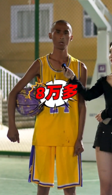 科比重生 云南小伙剃光頭直播收獲巨額打賞：十幾天就賺8萬(wàn)多