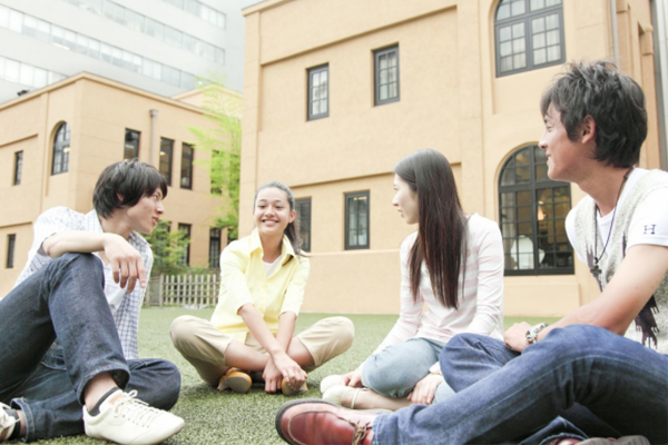 日本留學(xué)不知道報(bào)哪個(gè)學(xué)校？為你盤點(diǎn)十大日本經(jīng)濟(jì)大學(xué)排名