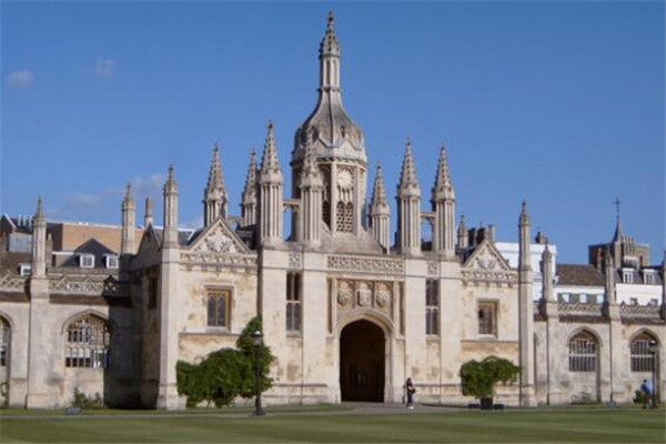 英國有哪些比較好的商學(xué)院？英國商學(xué)院排名