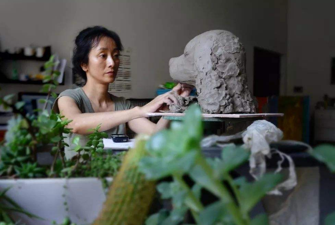 15種最適合女性的職業(yè) 穩(wěn)定有長(zhǎng)久，你選對(duì)了嗎