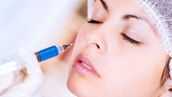 膠原蛋白的功效 詳細(xì)了解膠原蛋白注射美容的三個步驟