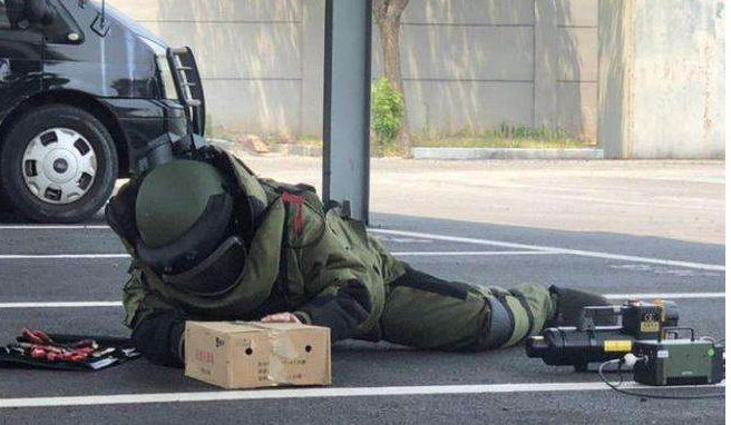 月薪過(guò)十萬(wàn)的恐怖職業(yè)，工資高卻很少人想干的危險(xiǎn)工作