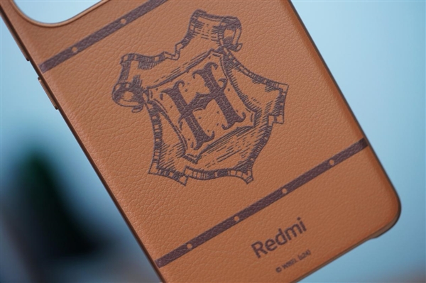 神秘感十足！Redmi Turbo 3哈利波特聯(lián)名款禮盒圖賞