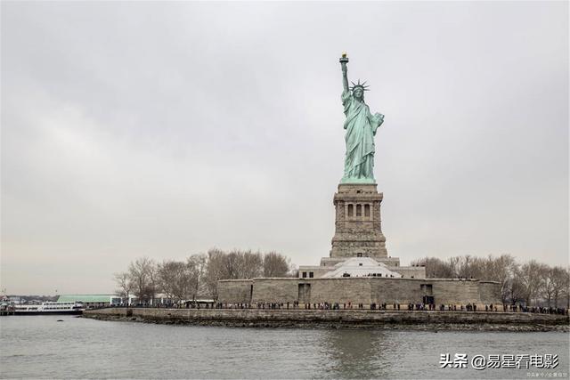 孤獨寂寞的城市中，那些逝去的靈魂 看《八百萬種死法》的技巧性（孤獨寂寞的城市中）(2)