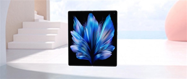 宋紫薇開箱vivo X Fold3 Pro：被驚艷了一下