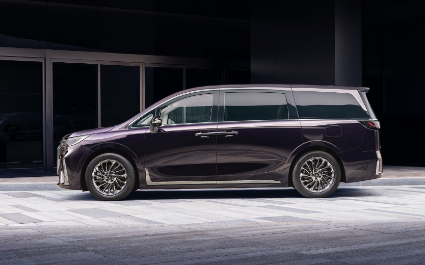 嵐圖夢想家 EV 超長續(xù)航卓越版車型上市