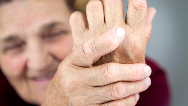 頸椎骨質增生與椎間盤突出