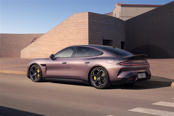 哈啰順風(fēng)車推出小米SU7車主活動：免費(fèi)送1000度電