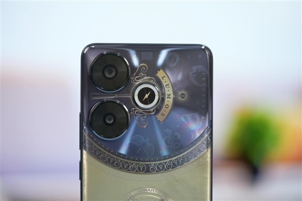 哈迷必備潮品！Redmi Turbo3哈利波特版圖賞