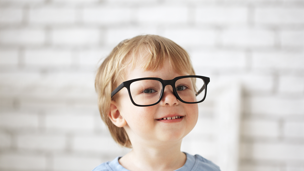 小朋友近視眼怎么恢復(fù)視力