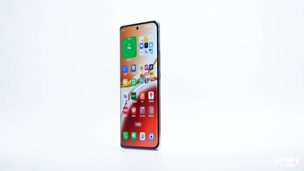 全球唯一一款滿級防水手機！OPPO A3 Pro上手