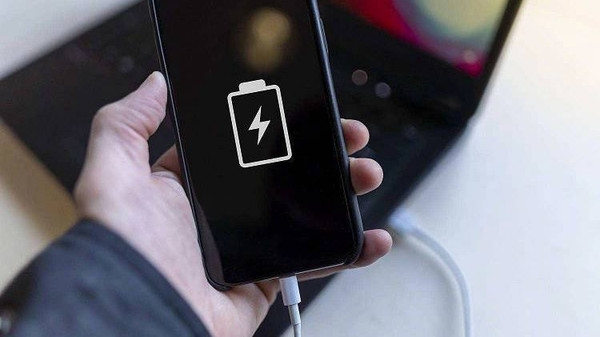 為什么iPhone充電速度那么慢：原來有這四點原因