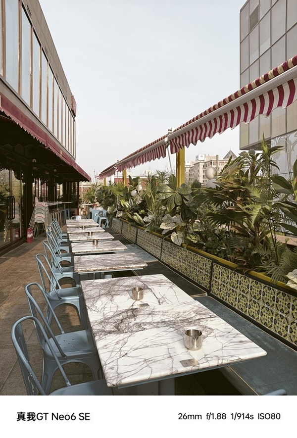 新一代旗艦射門員！真我GT Neo6 SE上手