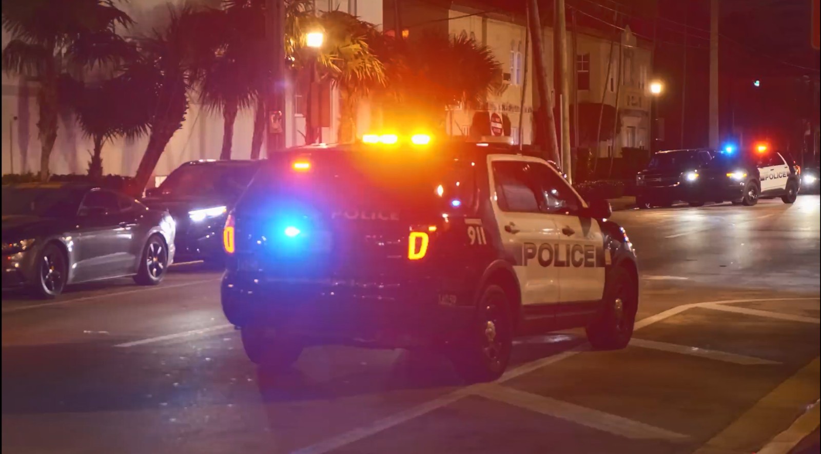 神還原，細(xì)節(jié)拉滿！粉絲用現(xiàn)實(shí)場(chǎng)景復(fù)刻《GTA6》預(yù)告片