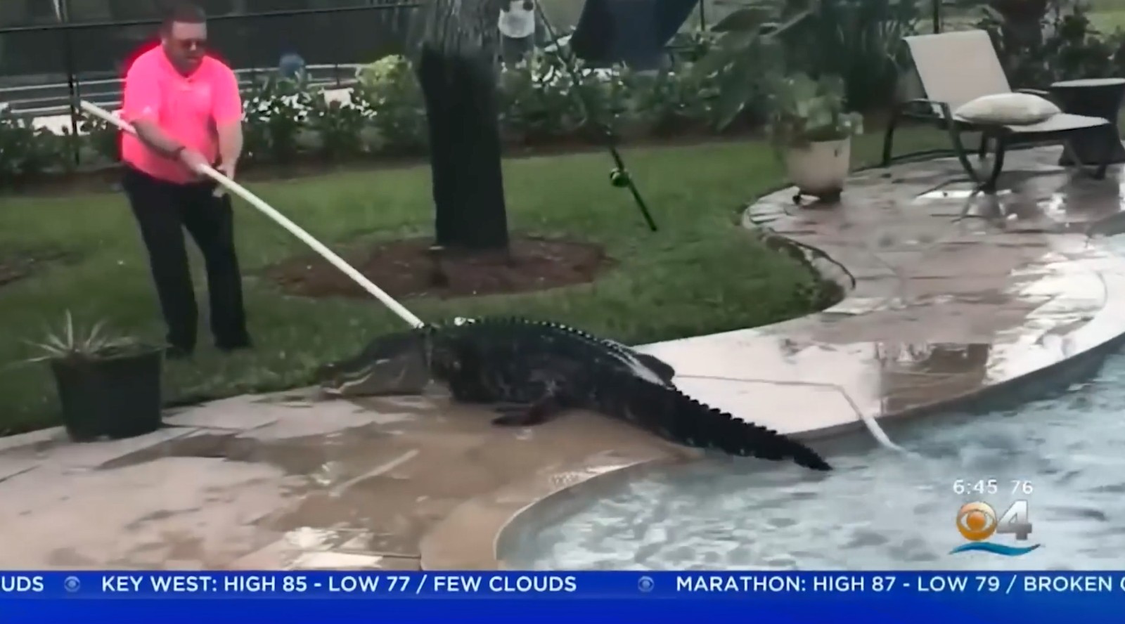 神還原，細(xì)節(jié)拉滿！粉絲用現(xiàn)實(shí)場(chǎng)景復(fù)刻《GTA6》預(yù)告片