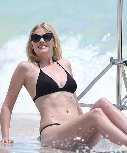 十大美胸明星盤點（世界上最漂亮的十個胸部） 102