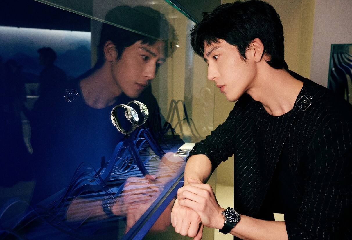 萬(wàn)寶龍全球品牌大使井柏然出席2024“鐘表與奇跡”日內(nèi)瓦高級(jí)鐘表展：探索冰封深海極境