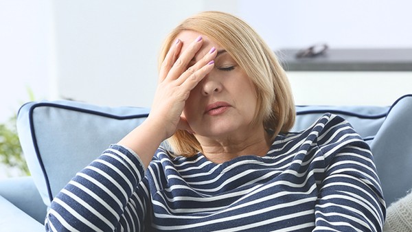 頸椎間盤輕度突出引起頭暈