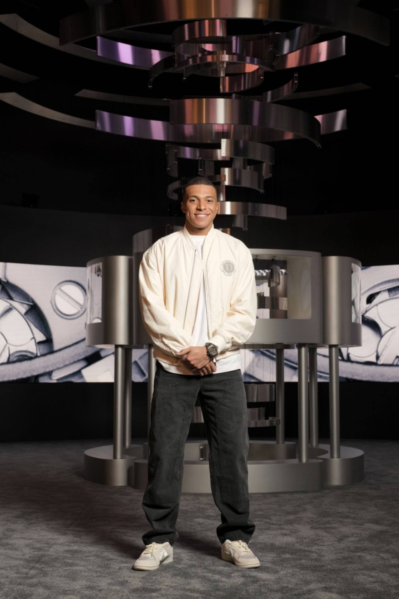 宇舶表品牌大使基利安·姆巴佩（Kylian Mbappé）出席2024日內(nèi)瓦“鐘表與奇跡”高級鐘表展