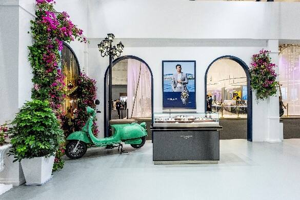 浪琴表亮相第四屆消博會，攜多款新品時計詮釋優(yōu)雅風尚