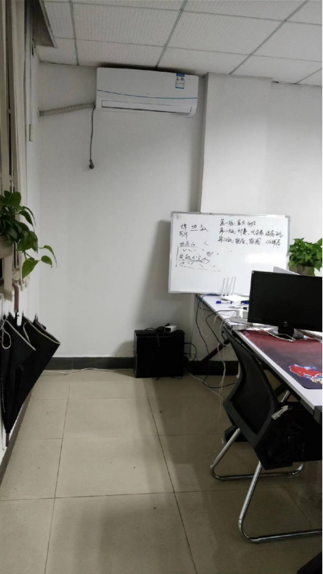 從工廠辭職后，這個(gè)男人靠講故事就成了tap榜一