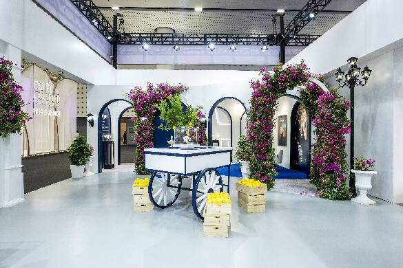 浪琴表亮相第四屆消博會，攜多款新品時計詮釋優(yōu)雅風尚