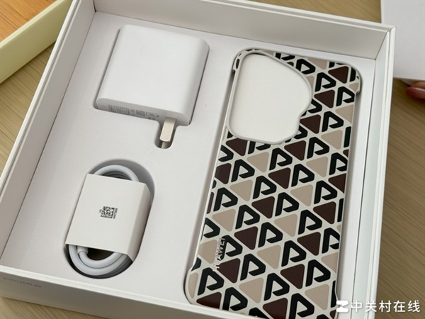 華為Pura 70 Ultra開箱上手：更像是9999元的華為相機