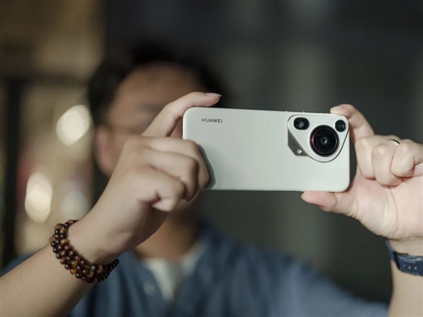 華為Pura 70 Ultra搶到了！你想知道的全都測(cè)了 后突生變故