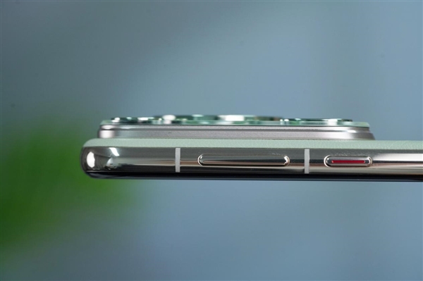 10999元！華為Pura 70 Ultra圖賞：伸縮攝像頭吸睛