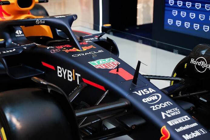 TAG HEUER 泰格豪雅開啟“追夢前行，競逐不止”先鋒限時展詮釋精準計時魅力與澎湃賽車激情的共鳴