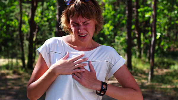 兩邊肋骨痛會不會是胸膜炎