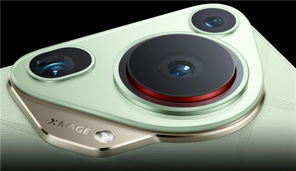 華為Pura 70系列開(kāi)售熱度空前！P系列誕生12年 高端手機(jī)市場(chǎng)迎來(lái)新格局