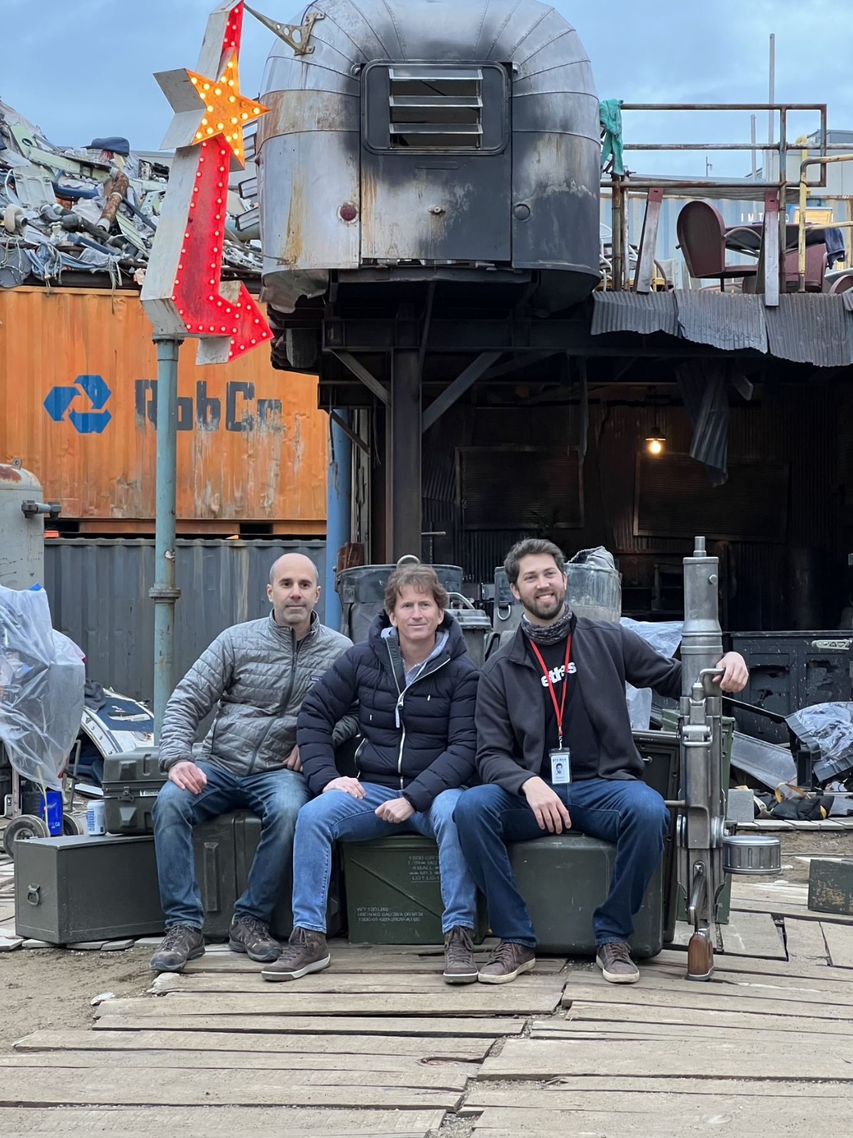 亞馬遜正式續(xù)訂《輻射》第二季 三人一狗回歸