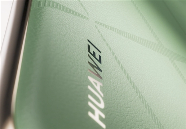 華為Pura 70系列開(kāi)售熱度空前！P系列誕生12年 高端手機(jī)市場(chǎng)迎來(lái)新格局