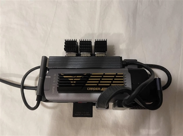 官翻Steam Deck半價出售