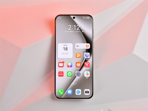 華為機(jī)皇實(shí)至名歸！華為Pura 70 Ultra快速上手