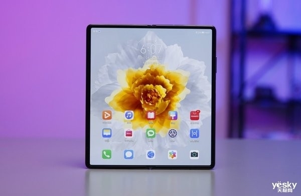 從一枝獨秀到百花齊放 聊聊那些讓我印象深刻的折疊屏