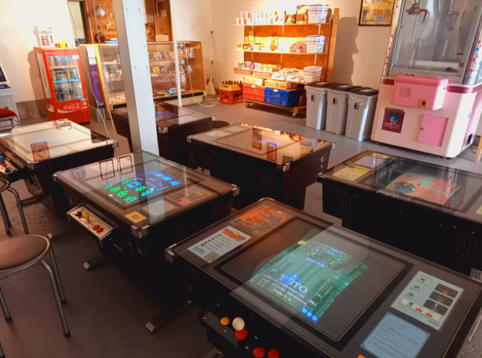 日本網(wǎng)紅游戲廳《復(fù)古游戲秘密基地》眾籌 遭火災(zāi)需重建