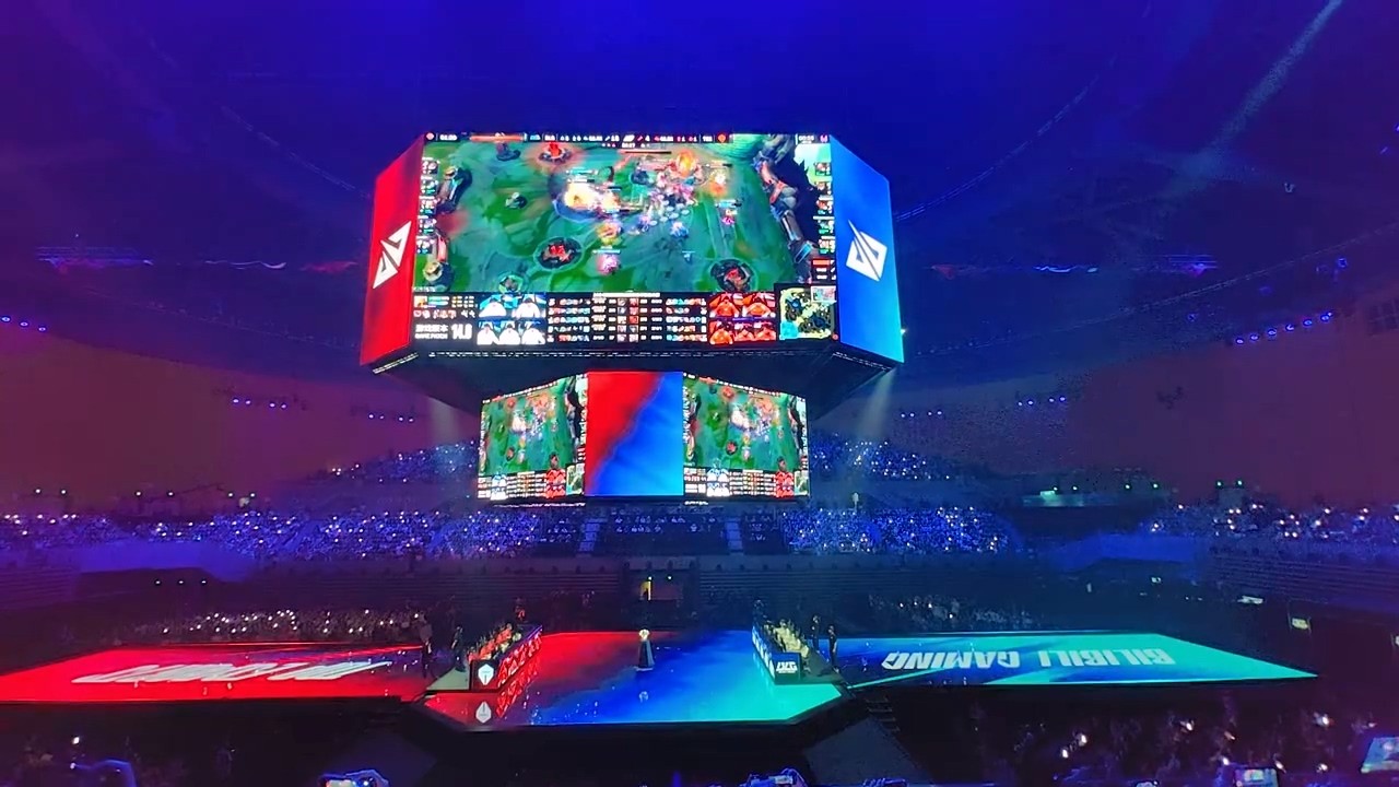 《英雄聯(lián)盟》2024 LPL春季賽 BLG 3-1 TES奪冠