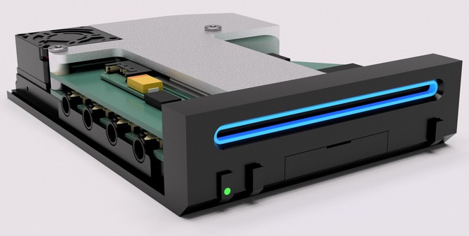 高玩打造撲克牌大小wii游戲機 聲稱還能做的更小