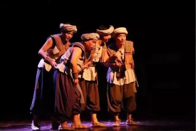 余順《不越雷池》 塵世清濁，做個正人只能不怕難 黃梅戲（余順不越雷池塵世清濁）(8)